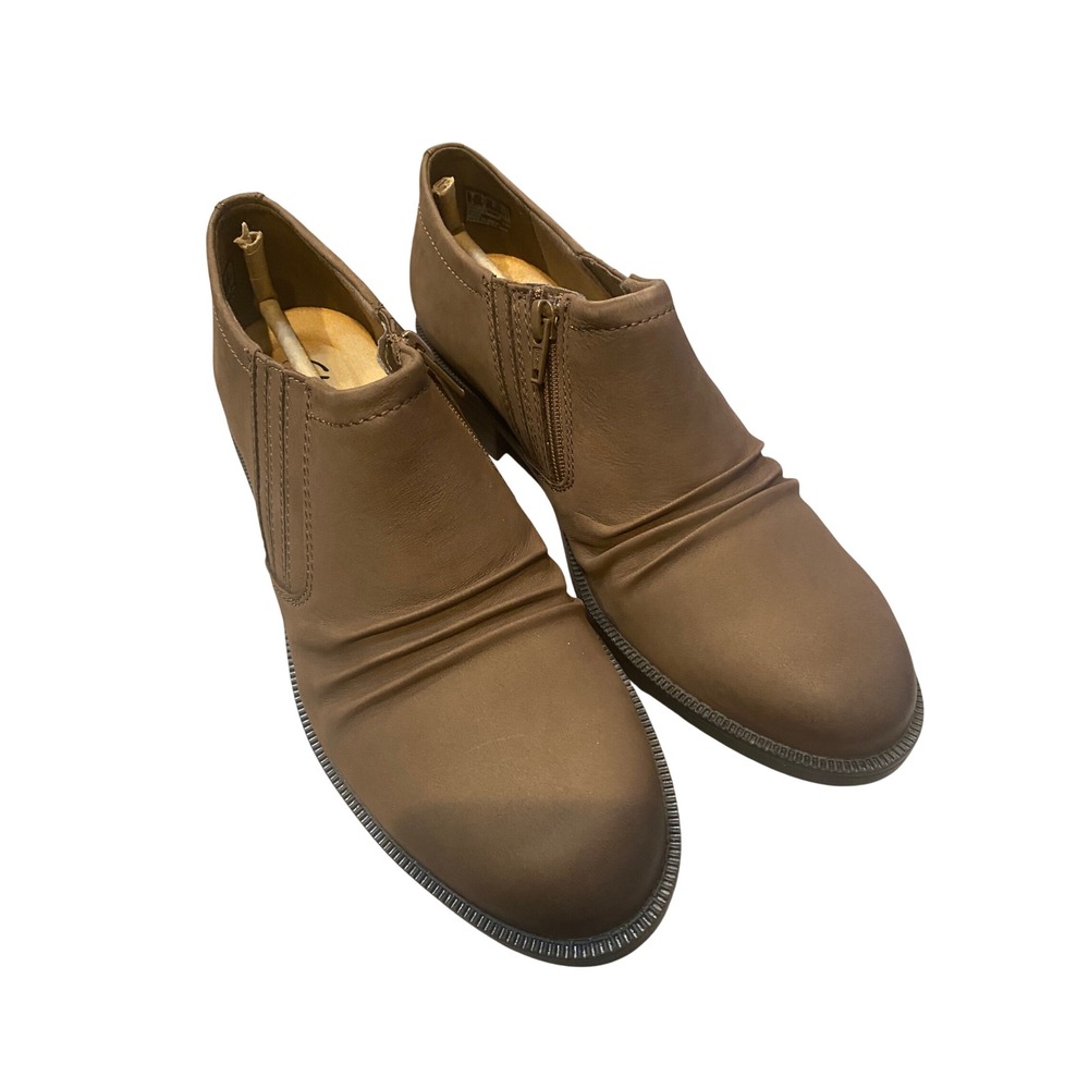 Clarks Collection‎ Adalynn Ezra Mushroom Brown Nubuck Ankle Boots 9.5M New